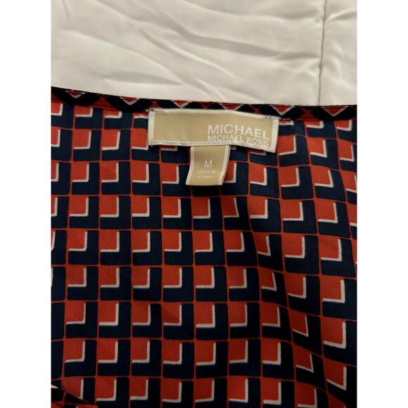 Michael Kors Women's Short Sleeve peplum top Size M - Picture 3 of 6